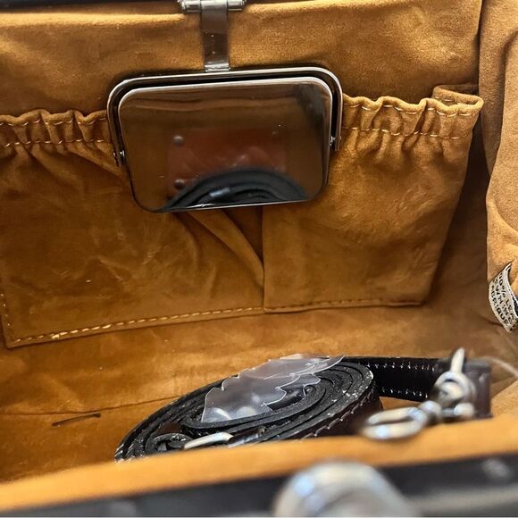 Patricia Nash Italian Python Crossbody/Clutch wth Smoke Chain and Leather Strap - Picture 6 of 8